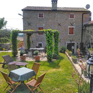 Al Merlo Olivo, Rural Istrian House Buje